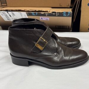 Etienne Aigner brown leather ankle boots